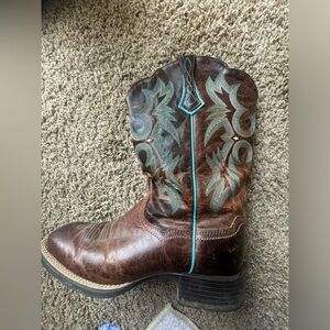Ariat women’s boot 8.5